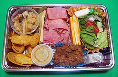 Disposable airplane lunch for diabetic Disposable airplane lunch for diabetic