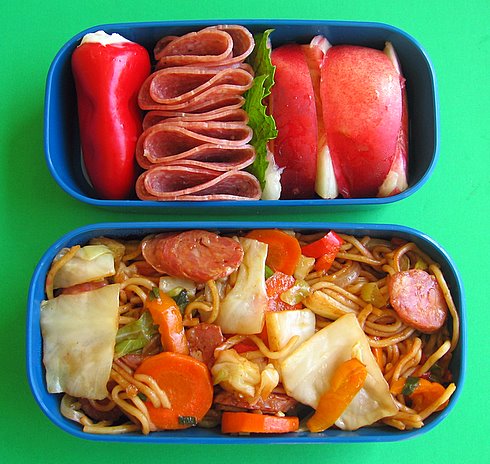 Yakisoba lunch