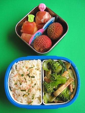 Broccoli stir fry lunch for preschooler