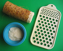 Nagaimo, whole and grated Nagaimo, whole and grated