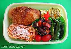 Chicken bento lunch for preschooler Chicken bento lunch for preschooler